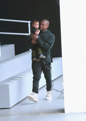photo 15 in Kanye West gallery [id760488] 2015-02-20 00:00:00
