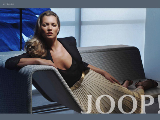 photo 13 in Kate Moss gallery [id78628] -0001-11-30 00:00:00