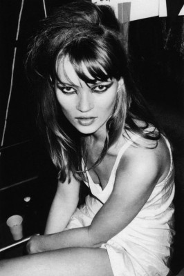 photo 18 in Kate Moss gallery [id65685] -0001-11-30 00:00:00