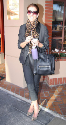 photo 12 in Kate Walsh gallery [id696528] 2014-05-11 00:00:00