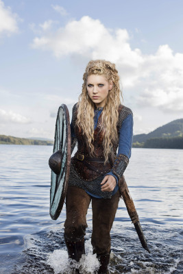 Katheryn Winnick pic #769905