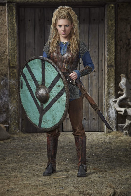 Katheryn Winnick pic #772461