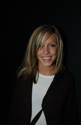 Katie Cassidy pic #241271