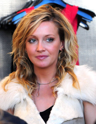 Katie Cassidy pic #477146