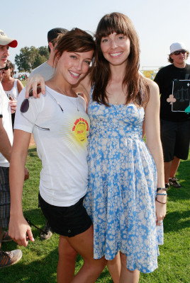 Katie Cassidy pic #244167
