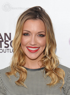 Katie Cassidy pic #728495