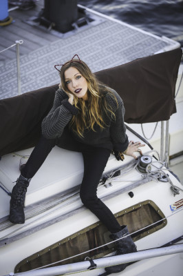 Katie Cassidy pic #645553
