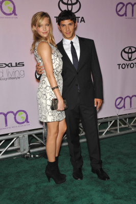 Katie Cassidy pic #245221