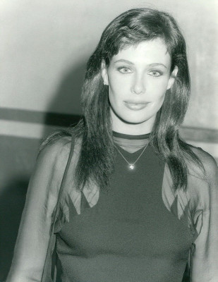 photo 15 in Kelly LeBrock gallery [id1315485] 2022-11-25 00:00:00