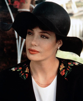 photo 24 in Kelly LeBrock gallery [id1318705] 2022-12-31 00:00:00