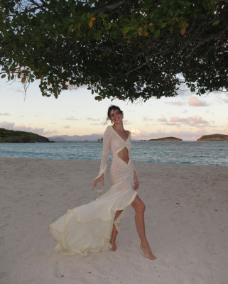 photo 8 in Kendall Jenner gallery [id1343948] 2024-02-14 00:00:00