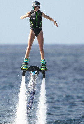 Kendall Jenner pic #793362