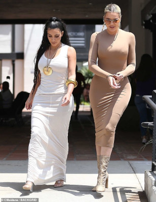 photo 16 in Kardashian gallery [id1129970] 2019-05-06 00:00:00
