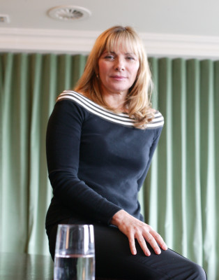 Kim Cattrall pic #214943