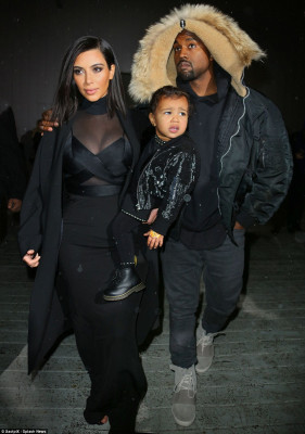 Kim Kardashian pic #760524