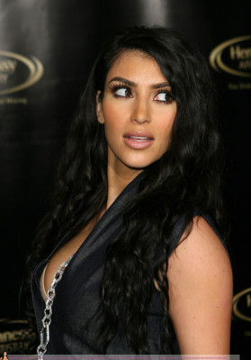 Kim Kardashian pic #536726