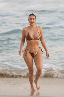 photo 12 in Kim Kardashian gallery [id1230267] 2020-08-31 00:00:00
