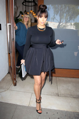 Kim Kardashian pic #590573