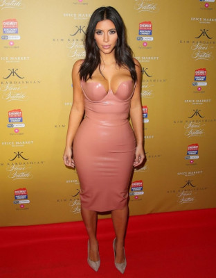 Kim Kardashian pic #799266