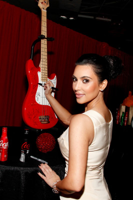 Kim Kardashian pic #315757
