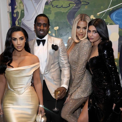 Kim Kardashian pic #1195097