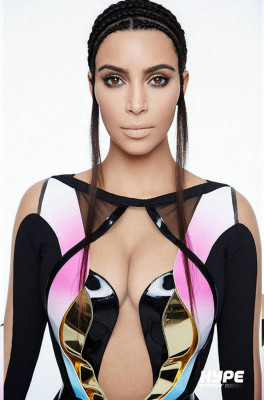 Kim Kardashian pic #788094