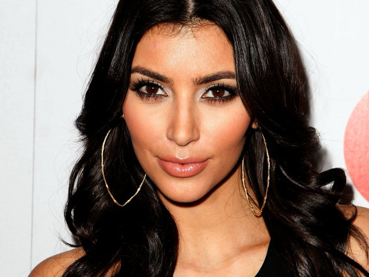 Kim Kardashian pic #434505