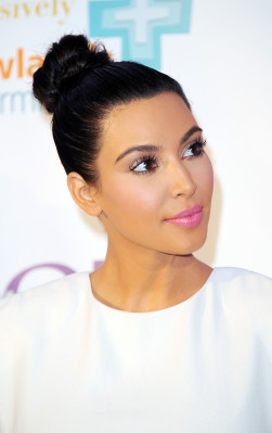 Kim Kardashian pic #490903