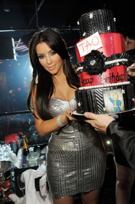Kim Kardashian pic #432964
