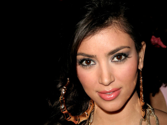 Kim Kardashian pic #601649