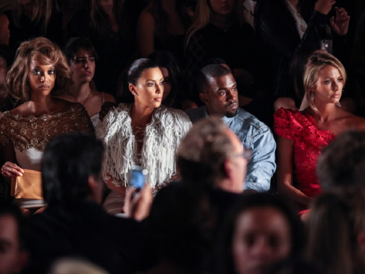 Kim Kardashian pic #533544