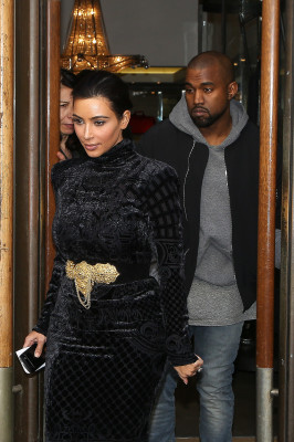 Kim Kardashian pic #695109