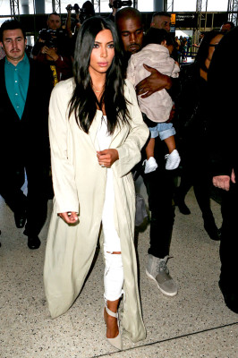 Kim Kardashian pic #802710