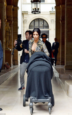 Kim Kardashian pic #703248