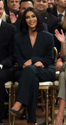 Kim Kardashian pic #1148068
