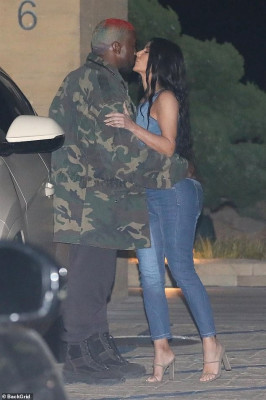 Kim Kardashian pic #1113693