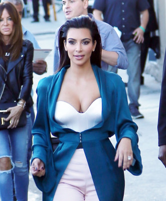 Kim Kardashian pic #722542