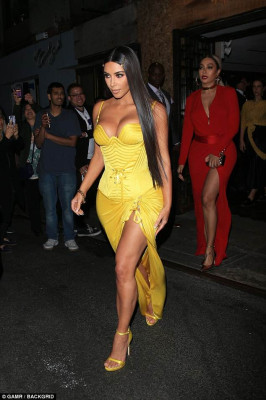 Kim Kardashian pic #1035978