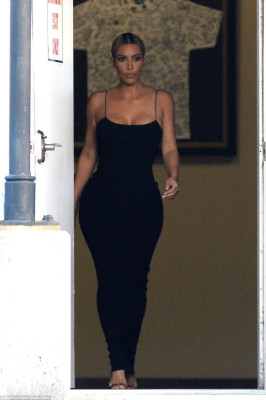 Kim Kardashian pic #980737