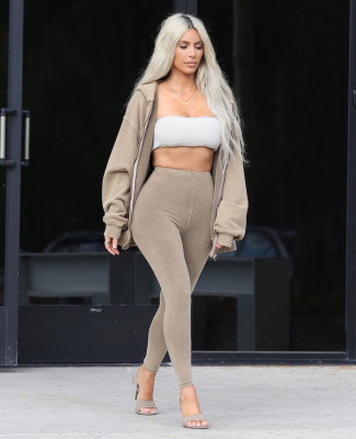 Kim Kardashian pic #986667