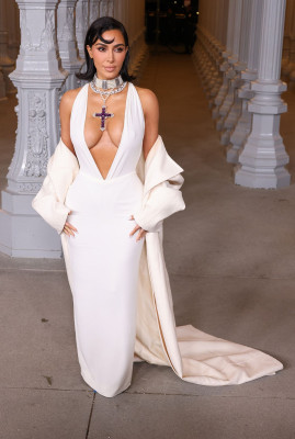 photo 3 in Kardashian gallery [id1363174] 2025-01-08 00:00:00