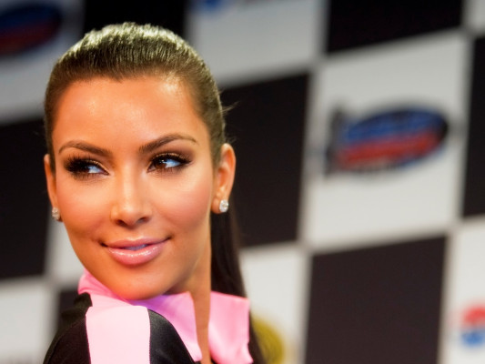 Kim Kardashian pic #411240