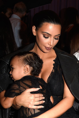 Kim Kardashian pic #734367