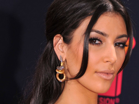 Kim Kardashian pic #434629
