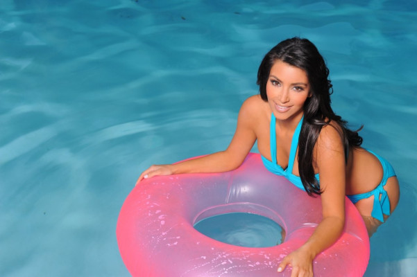 Kim Kardashian pic #409109