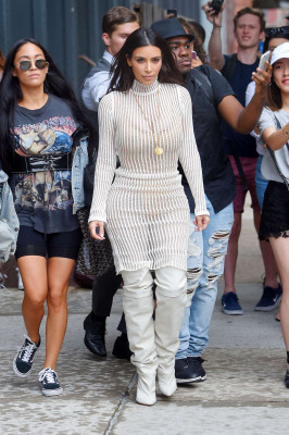 Kim Kardashian pic #875899
