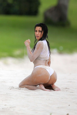 Kim Kardashian pic #873231