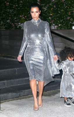 Kim Kardashian pic #875519