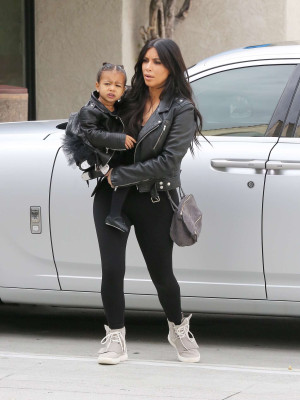 Kim Kardashian pic #777052