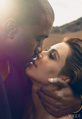 Kim Kardashian pic #685436